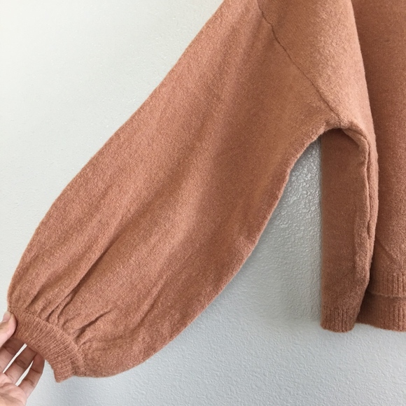 Blouson Sleeve Sweater - DESERT SAND - Picture 4 of 5